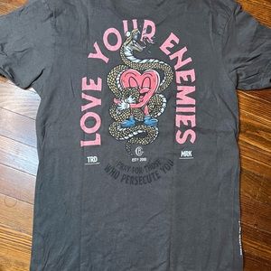 Men’s M T Shirt - Love Your Enemies